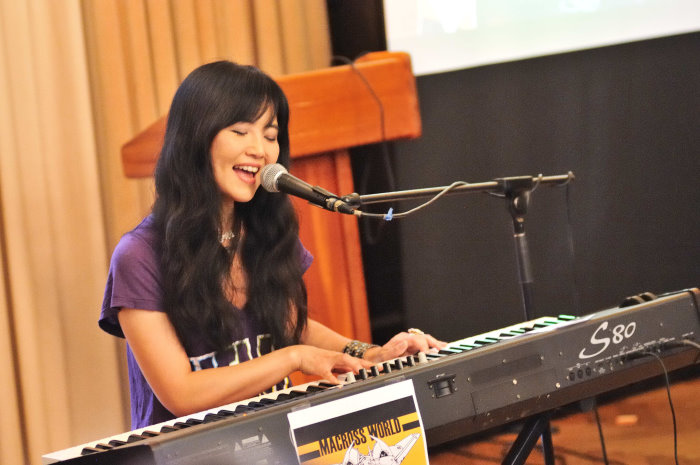 Mari Iijima