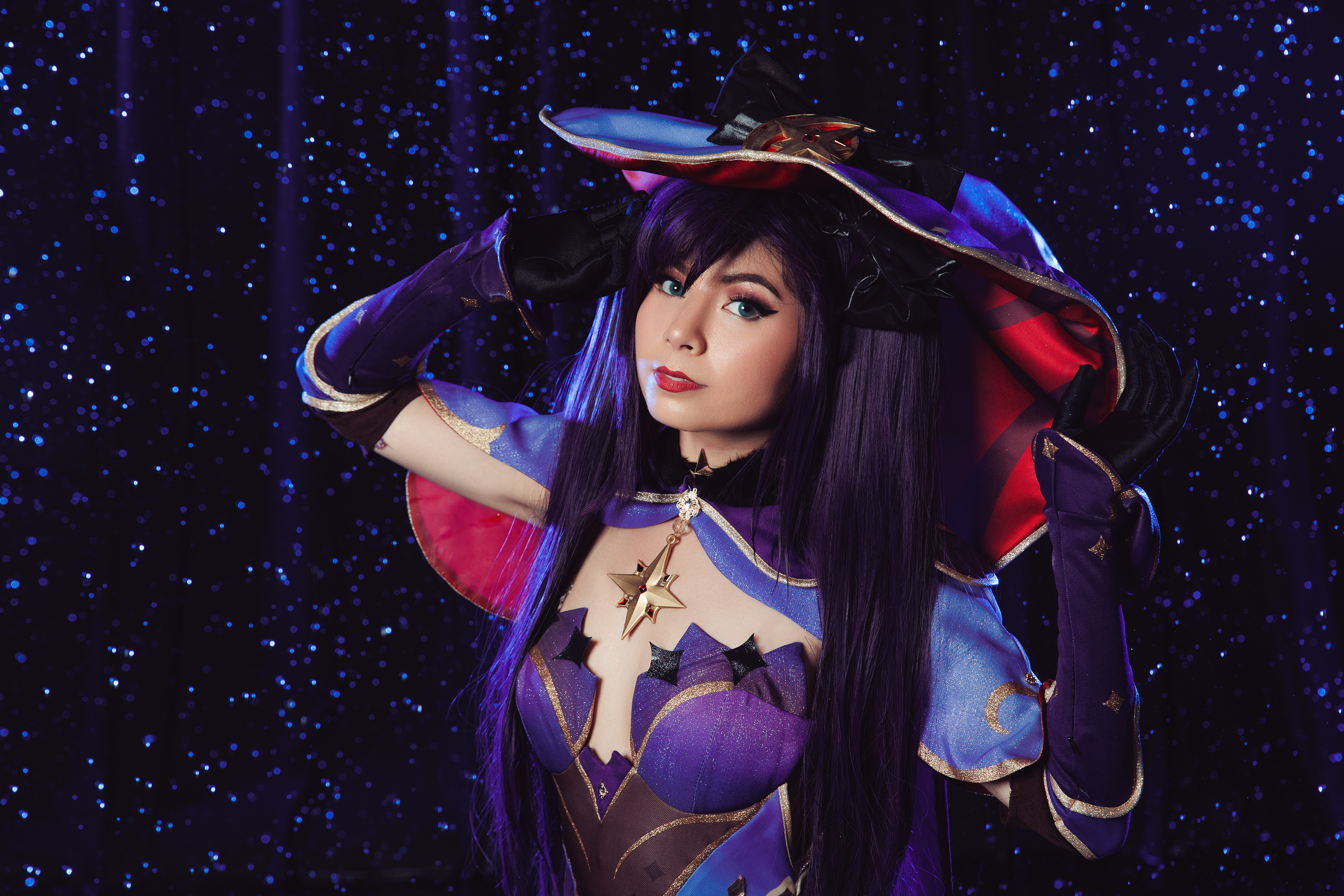 mona genshin water cosplay