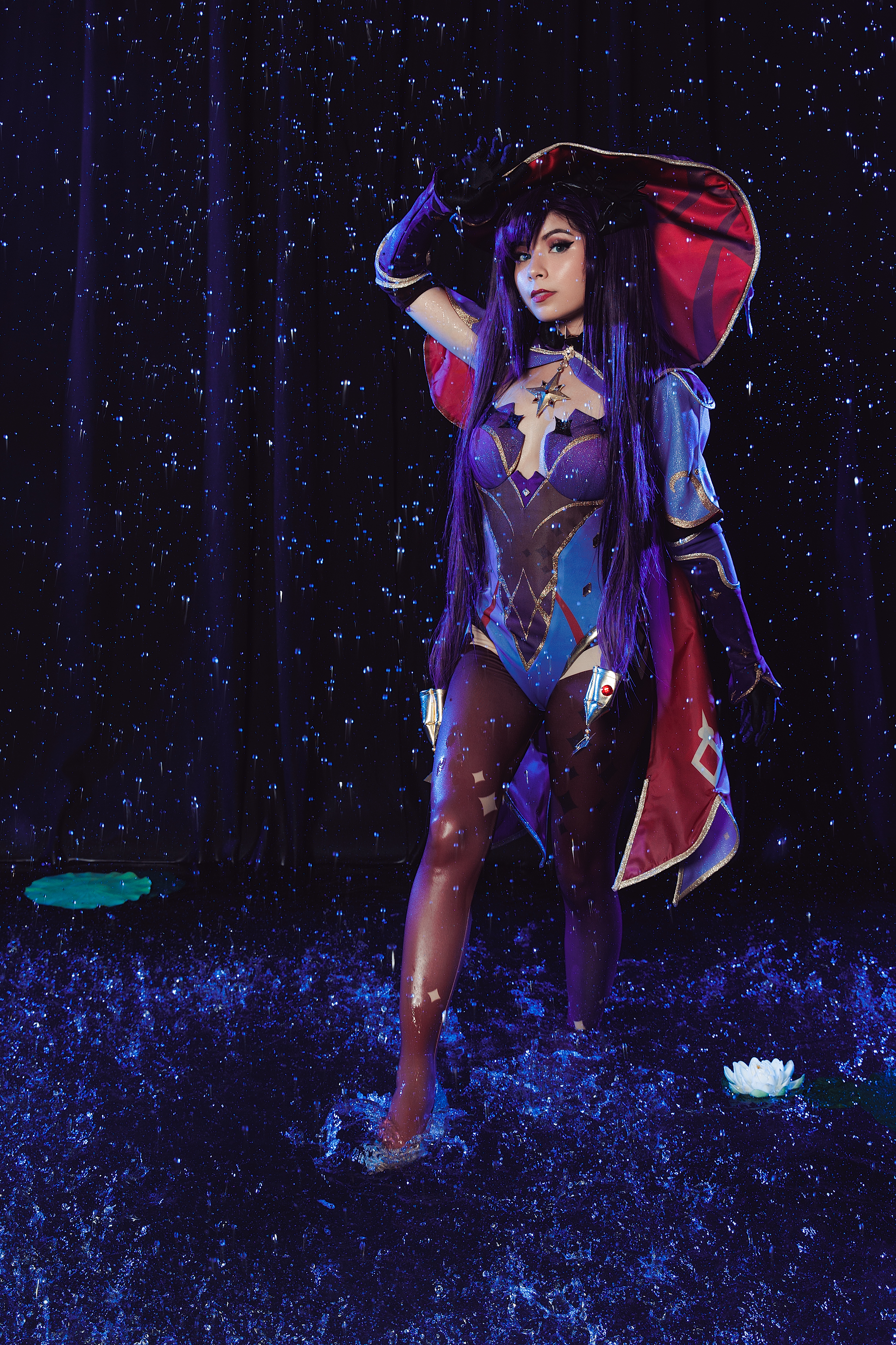 mona genshin water cosplay